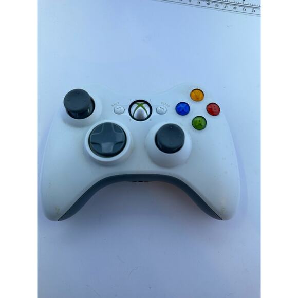 Official Microsoft Xbox 360 Wireless Controller White Tested - Picture 1 of 4
